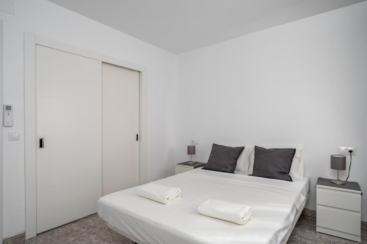 Central Flat With Pool In Fuengirola By Costarentals - Ref 171 Esterno foto